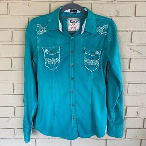 Roar Women's Small Teal Button Front Rhinestone Embroidered Western Top Shirt